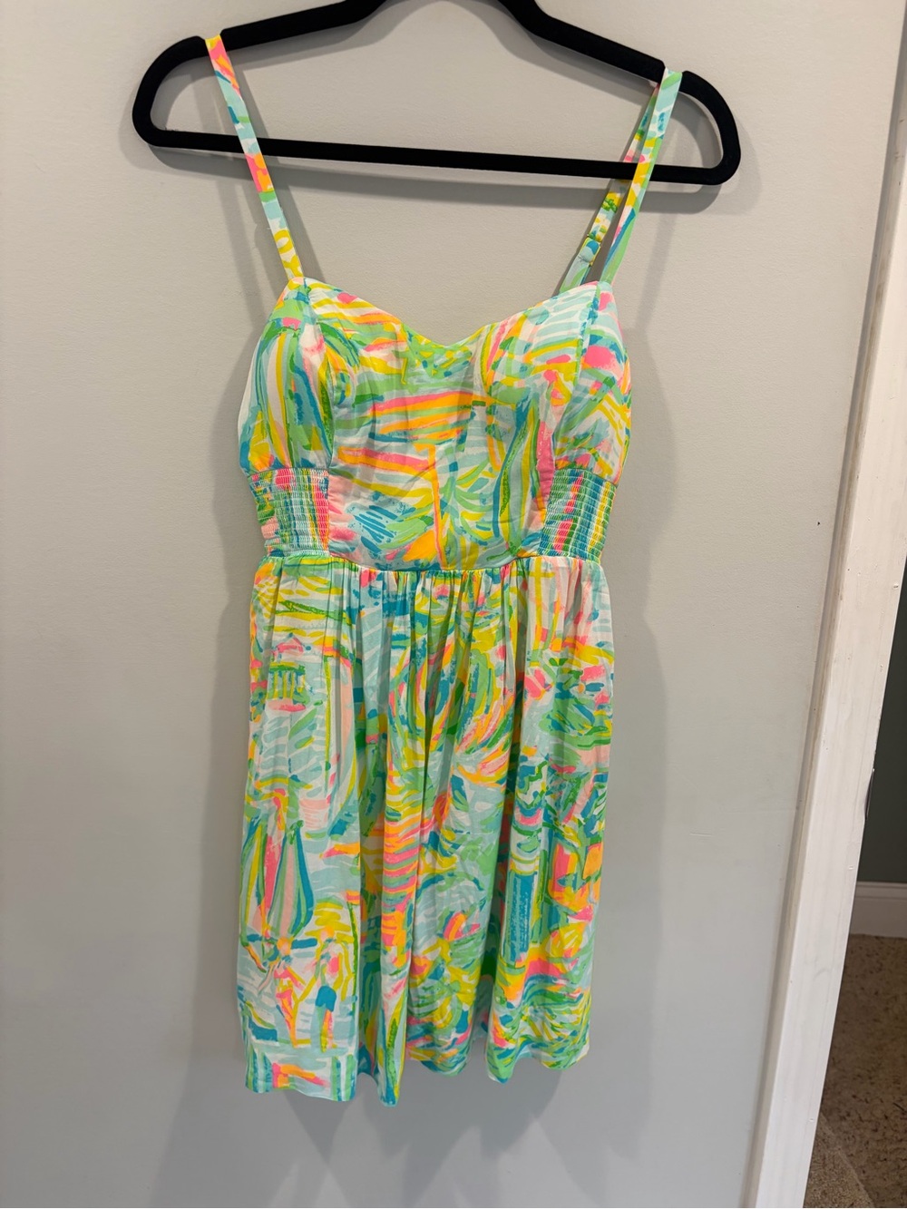 Lilly Pulitzer Tropical Print Sundress with adjustable Spaghetti Straps size 00